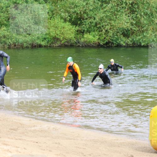 16.06.2024 - 26. Vierlanden-Triathlon Strokosch-Dieckow http://msf.ph/oto/6284132 16.06.2024 09:09:24 Schwimmen  meine-sportfotos.de