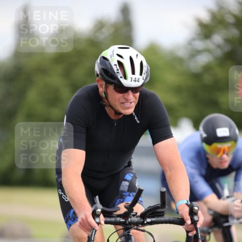 16.06.2024 - 26. Vierlanden-Triathlon Jannik Wohlers http://msf.ph/oto/6284149 16.06.2024 11:27:48 Radfahren 26, 144, 176, 481, 578, 582, 619 meine-sportfotos.de