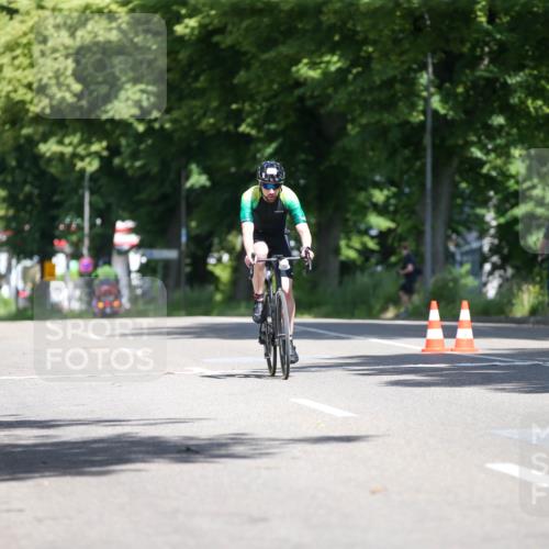 16.06.2024 - 7 Türme Triathlon Fuchs,  Jonas http://msf.ph/oto/6284150 16.06.2024 11:19:57 Radfahren 13, 109, 156, 199, 230, 248, 262 meine-sportfotos.de