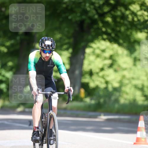 16.06.2024 - 7 Türme Triathlon Fuchs,  Jonas http://msf.ph/oto/6284161 16.06.2024 11:19:58 Radfahren 13, 109, 199, 230, 231, 248, 262 meine-sportfotos.de