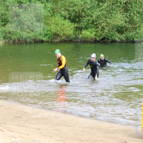 16.06.2024 - 26. Vierlanden-Triathlon Strokosch-Dieckow http://msf.ph/oto/6284168 16.06.2024 09:09:25 Schwimmen  meine-sportfotos.de