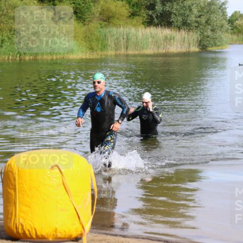 16.06.2024 - 26. Vierlanden-Triathlon Strokosch-Dieckow http://msf.ph/oto/6284182 16.06.2024 09:30:27 Schwimmen 5, 42, 5, 42 meine-sportfotos.de