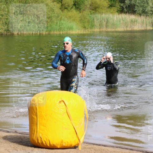 16.06.2024 - 26. Vierlanden-Triathlon Strokosch-Dieckow http://msf.ph/oto/6284202 16.06.2024 09:30:28 Schwimmen 5, 42, 5, 42 meine-sportfotos.de