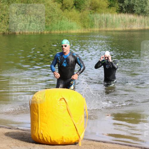 16.06.2024 - 26. Vierlanden-Triathlon Strokosch-Dieckow http://msf.ph/oto/6284210 16.06.2024 09:30:28 Schwimmen 5, 42, 5, 42 meine-sportfotos.de