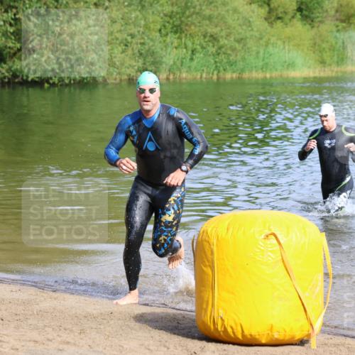 16.06.2024 - 26. Vierlanden-Triathlon Strokosch-Dieckow http://msf.ph/oto/6284242 16.06.2024 09:30:29 Schwimmen 5, 42, 5, 42 meine-sportfotos.de