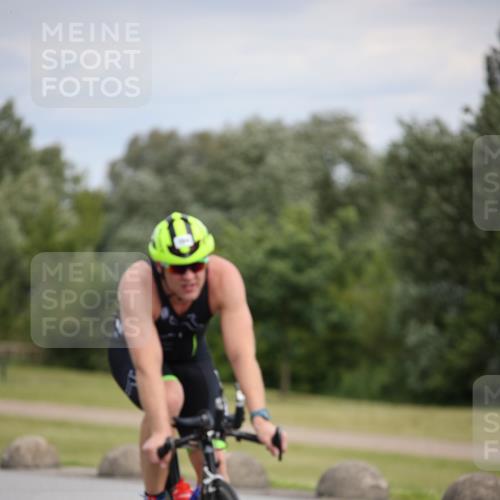 16.06.2024 - 26. Vierlanden-Triathlon Jannik Wohlers http://msf.ph/oto/6284480 16.06.2024 11:27:58 Radfahren 108, 164, 480, 490 meine-sportfotos.de