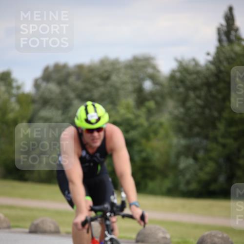 16.06.2024 - 26. Vierlanden-Triathlon Jannik Wohlers http://msf.ph/oto/6284487 16.06.2024 11:27:58 Radfahren 108, 164, 480, 490 meine-sportfotos.de