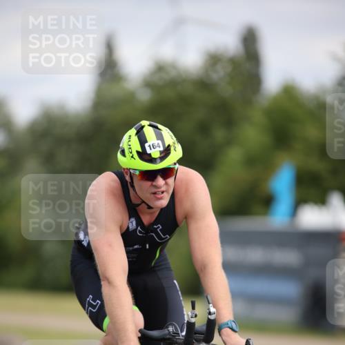 16.06.2024 - 26. Vierlanden-Triathlon Jannik Wohlers http://msf.ph/oto/6284518 16.06.2024 11:27:59 Radfahren 7, 108, 164, 480, 490 meine-sportfotos.de