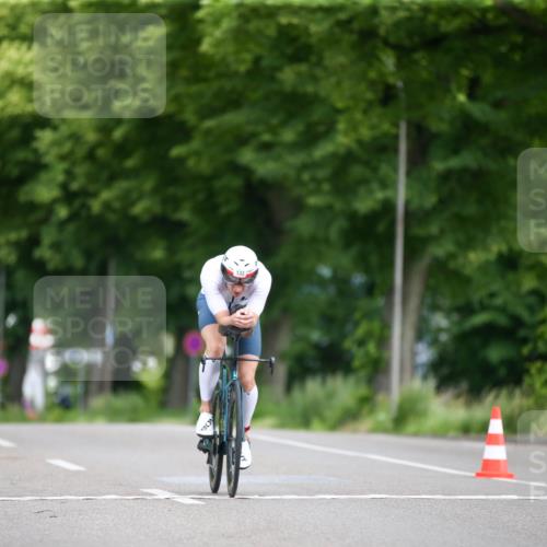 16.06.2024 - 7 Türme Triathlon Fuchs,  Jonas http://msf.ph/oto/6284519 16.06.2024 09:55:35 Radfahren 133 meine-sportfotos.de