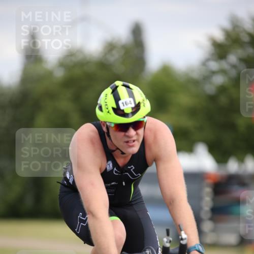 16.06.2024 - 26. Vierlanden-Triathlon Jannik Wohlers http://msf.ph/oto/6284533 16.06.2024 11:27:59 Radfahren 7, 108, 164, 480, 490 meine-sportfotos.de