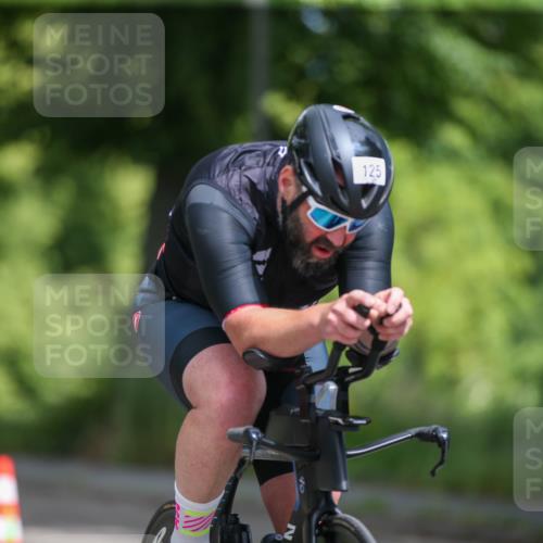 16.06.2024 - 7 Türme Triathlon Fuchs,  Jonas http://msf.ph/oto/6284578 16.06.2024 11:29:41 Radfahren 125 meine-sportfotos.de