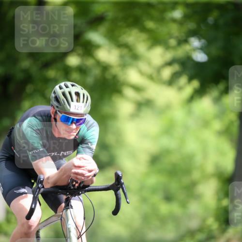 16.06.2024 - 7 Türme Triathlon Fuchs,  Jonas http://msf.ph/oto/6284591 16.06.2024 10:00:49 Radfahren 121 meine-sportfotos.de