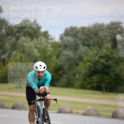 16.06.2024 - 26. Vierlanden-Triathlon Jannik Wohlers http://msf.ph/oto/6284599 16.06.2024 11:28:01 Radfahren 7, 108, 164, 480, 566 meine-sportfotos.de