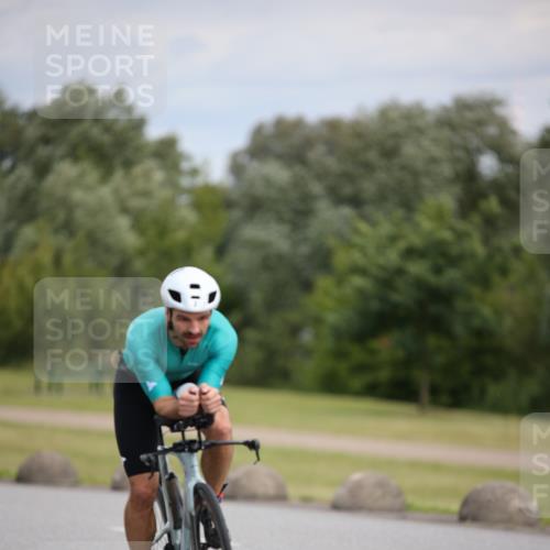 16.06.2024 - 26. Vierlanden-Triathlon Jannik Wohlers http://msf.ph/oto/6284644 16.06.2024 11:28:01 Radfahren 7, 108, 164, 480, 566 meine-sportfotos.de
