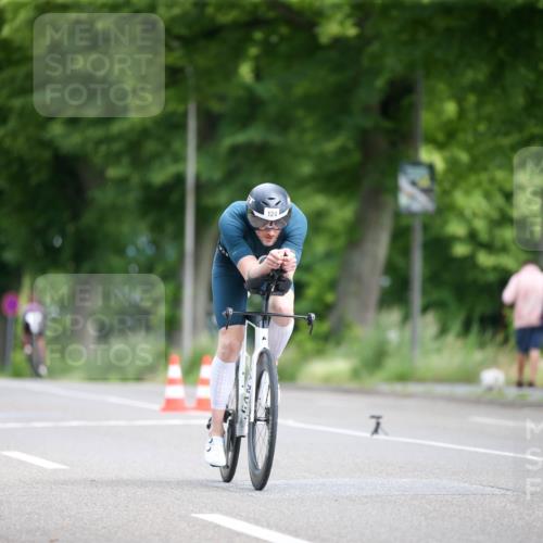 16.06.2024 - 7 Türme Triathlon Fuchs,  Jonas http://msf.ph/oto/6284679 16.06.2024 10:02:57 Radfahren 124 meine-sportfotos.de