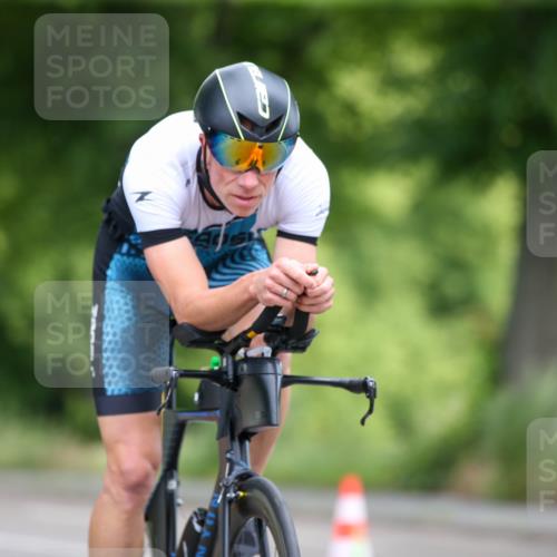 16.06.2024 - 7 Türme Triathlon Fuchs,  Jonas http://msf.ph/oto/6284726 16.06.2024 10:04:46 Radfahren 126 meine-sportfotos.de