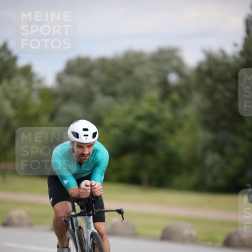 16.06.2024 - 26. Vierlanden-Triathlon Jannik Wohlers http://msf.ph/oto/6284880 16.06.2024 11:28:02 Radfahren 7, 108, 164, 480, 566 meine-sportfotos.de