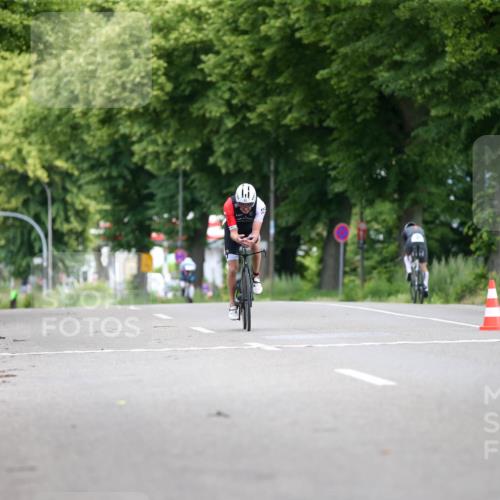 16.06.2024 - 7 Türme Triathlon Fuchs,  Jonas http://msf.ph/oto/6284903 16.06.2024 10:07:14 Radfahren 82 meine-sportfotos.de