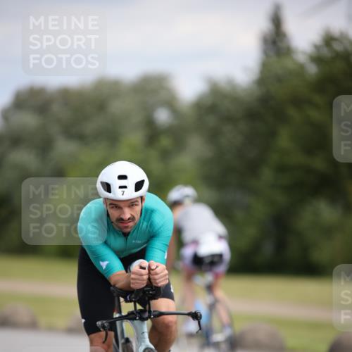 16.06.2024 - 26. Vierlanden-Triathlon Jannik Wohlers http://msf.ph/oto/6284904 16.06.2024 11:28:02 Radfahren 7, 108, 164, 480, 566 meine-sportfotos.de