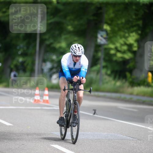 16.06.2024 - 7 Türme Triathlon Fuchs,  Jonas http://msf.ph/oto/6284906 16.06.2024 11:34:46 Radfahren 113, 266, 613 meine-sportfotos.de