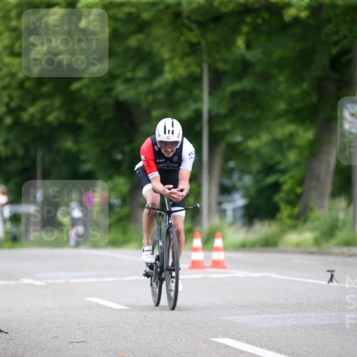16.06.2024 - 7 Türme Triathlon Fuchs,  Jonas http://msf.ph/oto/6284925 16.06.2024 10:07:16 Radfahren 82 meine-sportfotos.de