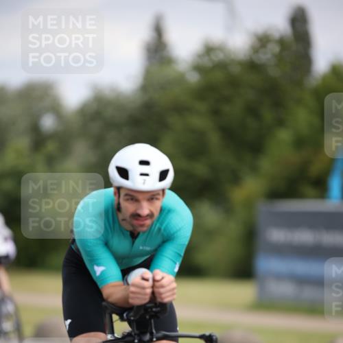 16.06.2024 - 26. Vierlanden-Triathlon Jannik Wohlers http://msf.ph/oto/6284929 16.06.2024 11:28:02 Radfahren 7, 108, 164, 480, 566 meine-sportfotos.de