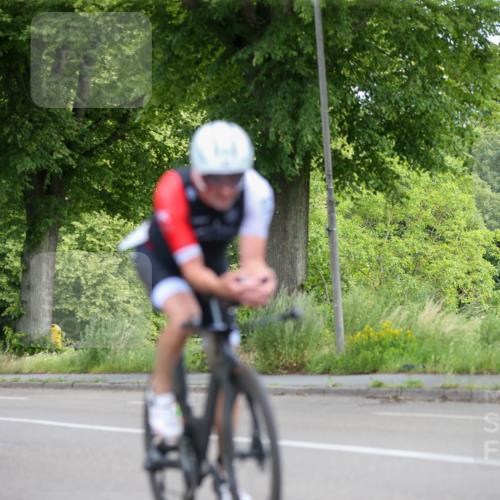 16.06.2024 - 7 Türme Triathlon Fuchs,  Jonas http://msf.ph/oto/6284940 16.06.2024 10:07:17 Radfahren 82 meine-sportfotos.de