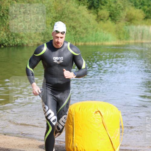 16.06.2024 - 26. Vierlanden-Triathlon Strokosch-Dieckow http://msf.ph/oto/6284982 16.06.2024 09:30:33 Schwimmen 5, 42, 5, 42 meine-sportfotos.de