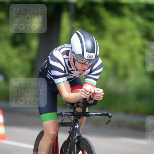 16.06.2024 - 7 Türme Triathlon Fuchs,  Jonas http://msf.ph/oto/6285005 16.06.2024 11:36:24 Radfahren 208 meine-sportfotos.de