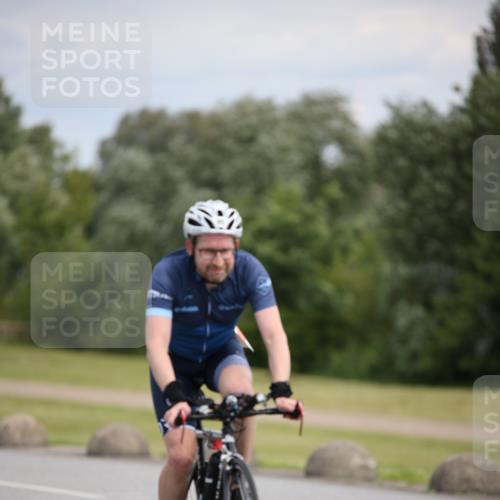 16.06.2024 - 26. Vierlanden-Triathlon Jannik Wohlers http://msf.ph/oto/6285033 16.06.2024 11:28:09 Radfahren 7, 95, 207, 566 meine-sportfotos.de