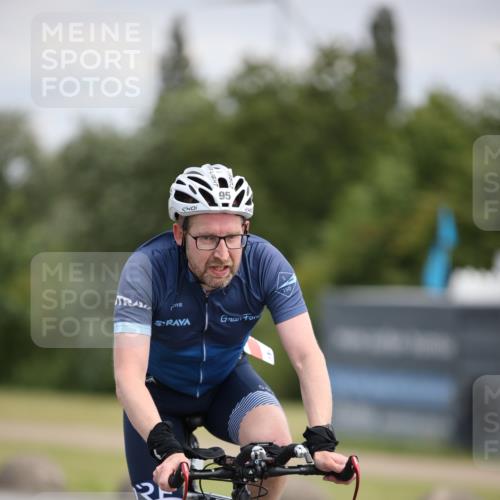 16.06.2024 - 26. Vierlanden-Triathlon Jannik Wohlers http://msf.ph/oto/6285139 16.06.2024 11:28:10 Radfahren 95, 207, 566 meine-sportfotos.de