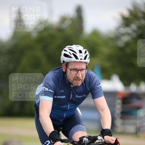 16.06.2024 - 26. Vierlanden-Triathlon Jannik Wohlers http://msf.ph/oto/6285156 16.06.2024 11:28:10 Radfahren 95, 207, 566 meine-sportfotos.de