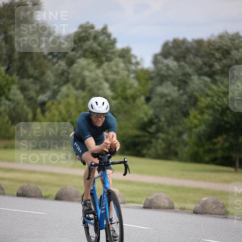 16.06.2024 - 26. Vierlanden-Triathlon Jannik Wohlers http://msf.ph/oto/6285185 16.06.2024 11:28:27 Radfahren 147, 553 meine-sportfotos.de