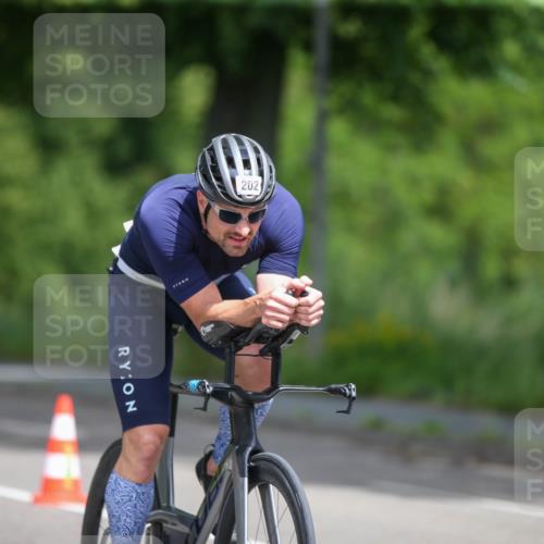 16.06.2024 - 7 Türme Triathlon Fuchs,  Jonas http://msf.ph/oto/6285219 16.06.2024 11:37:31 Radfahren 202 meine-sportfotos.de