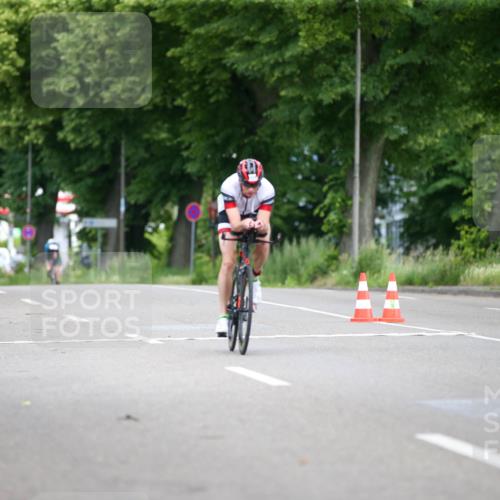 16.06.2024 - 7 Türme Triathlon Fuchs,  Jonas http://msf.ph/oto/6285332 16.06.2024 10:11:04 Radfahren 111 meine-sportfotos.de
