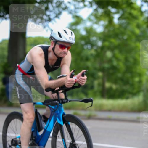 16.06.2024 - 7 Türme Triathlon Fuchs,  Jonas http://msf.ph/oto/6285464 16.06.2024 10:11:40 Radfahren 108 meine-sportfotos.de