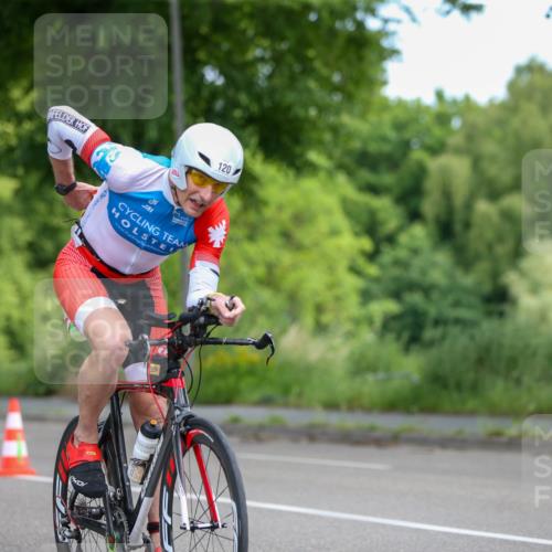 16.06.2024 - 7 Türme Triathlon Fuchs,  Jonas http://msf.ph/oto/6285518 16.06.2024 10:12:04 Radfahren 120 meine-sportfotos.de