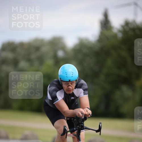 16.06.2024 - 26. Vierlanden-Triathlon Jannik Wohlers http://msf.ph/oto/6285624 16.06.2024 11:28:46 Radfahren 90, 501, 533, 575 meine-sportfotos.de