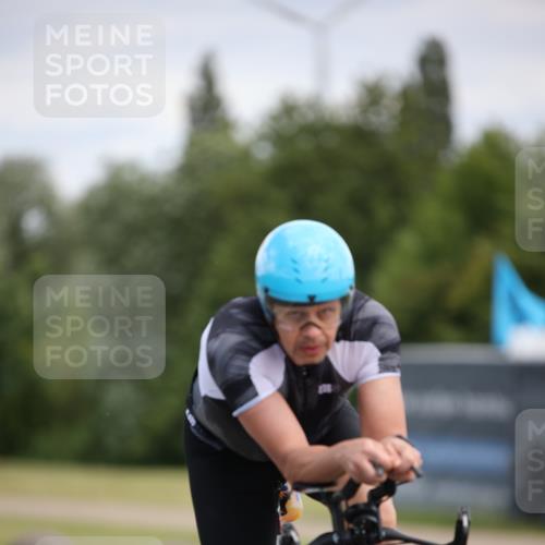 16.06.2024 - 26. Vierlanden-Triathlon Jannik Wohlers http://msf.ph/oto/6285650 16.06.2024 11:28:47 Radfahren 90, 501, 533, 575 meine-sportfotos.de