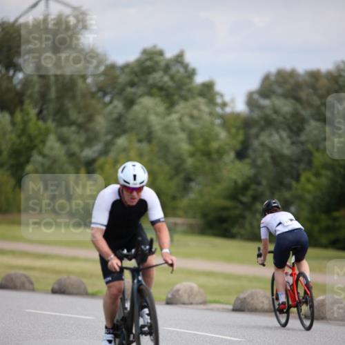 16.06.2024 - 26. Vierlanden-Triathlon Jannik Wohlers http://msf.ph/oto/6285746 16.06.2024 11:28:52 Radfahren 90, 160, 536 meine-sportfotos.de