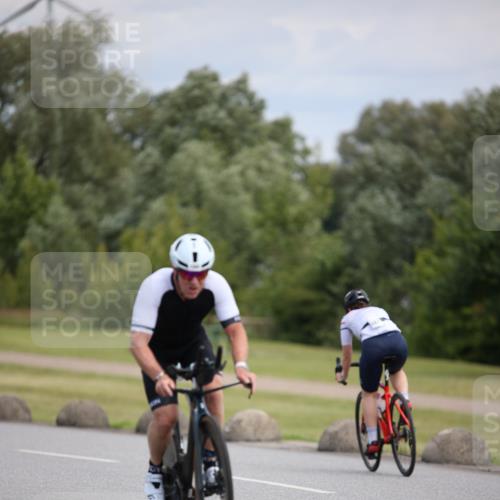 16.06.2024 - 26. Vierlanden-Triathlon Jannik Wohlers http://msf.ph/oto/6285756 16.06.2024 11:28:52 Radfahren 90, 160, 536 meine-sportfotos.de