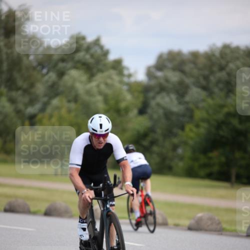16.06.2024 - 26. Vierlanden-Triathlon Jannik Wohlers http://msf.ph/oto/6285785 16.06.2024 11:28:52 Radfahren 90, 160, 536 meine-sportfotos.de