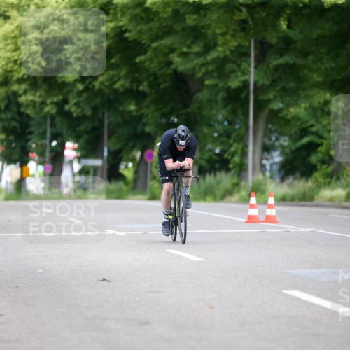 16.06.2024 - 7 Türme Triathlon Fuchs,  Jonas http://msf.ph/oto/6285799 16.06.2024 10:16:40 Radfahren 123 meine-sportfotos.de
