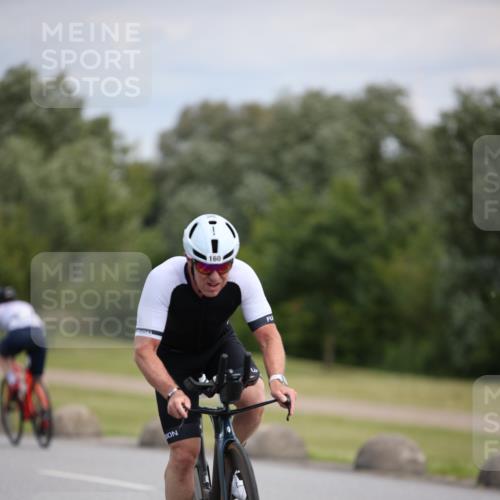 16.06.2024 - 26. Vierlanden-Triathlon Jannik Wohlers http://msf.ph/oto/6285853 16.06.2024 11:28:53 Radfahren 90, 160, 536 meine-sportfotos.de
