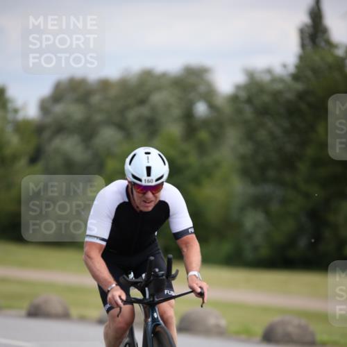 16.06.2024 - 26. Vierlanden-Triathlon Jannik Wohlers http://msf.ph/oto/6285910 16.06.2024 11:28:53 Radfahren 90, 160, 536 meine-sportfotos.de