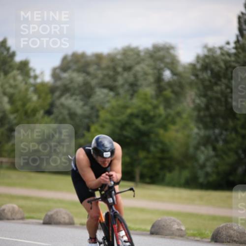 16.06.2024 - 26. Vierlanden-Triathlon Jannik Wohlers http://msf.ph/oto/6286054 16.06.2024 11:28:58 Radfahren 160, 343, 536 meine-sportfotos.de
