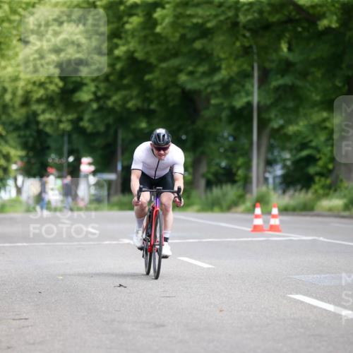 16.06.2024 - 7 Türme Triathlon Fuchs,  Jonas http://msf.ph/oto/6286067 16.06.2024 10:18:35 Radfahren 122 meine-sportfotos.de