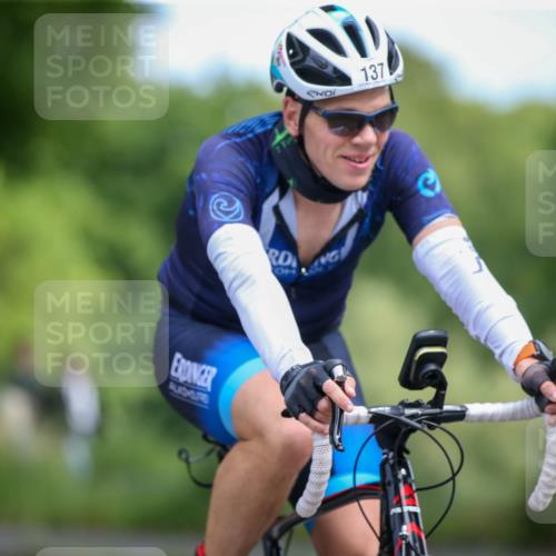 16.06.2024 - 7 Türme Triathlon Fuchs,  Jonas http://msf.ph/oto/6286172 16.06.2024 10:19:23 Radfahren 137 meine-sportfotos.de