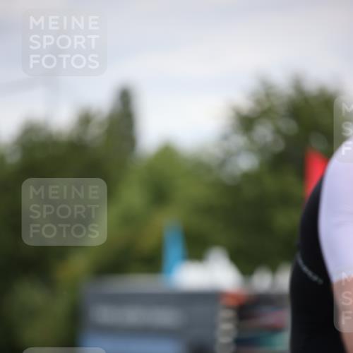 16.06.2024 - 26. Vierlanden-Triathlon Jannik Wohlers http://msf.ph/oto/6286570 16.06.2024 11:29:05 Radfahren 35, 102, 238, 343, 588, 605 meine-sportfotos.de