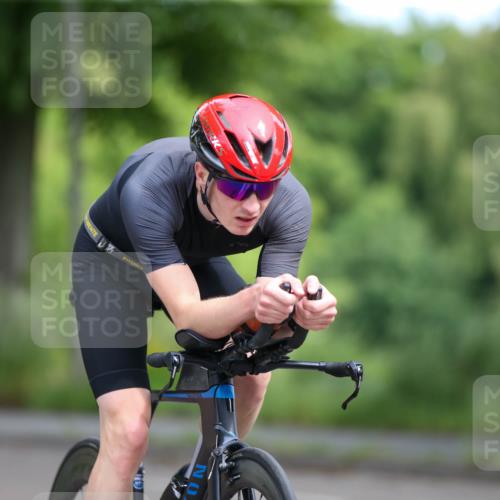 16.06.2024 - 7 Türme Triathlon Fuchs,  Jonas http://msf.ph/oto/6286644 16.06.2024 10:22:35 Radfahren 90, 129 meine-sportfotos.de